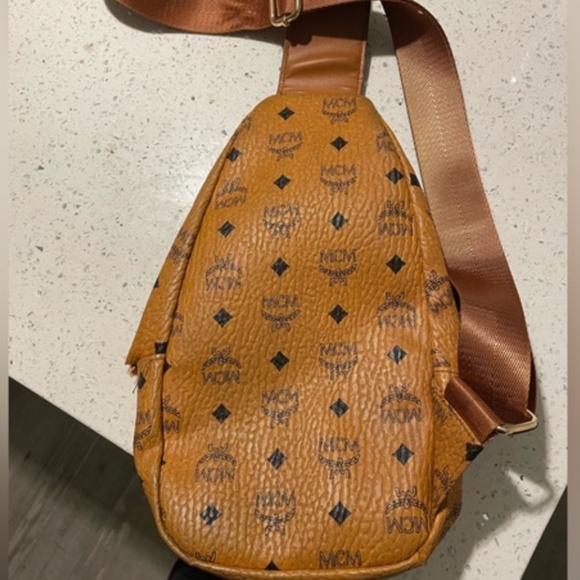 MCM Tan Crossbody Bag - Picture 4 of 11